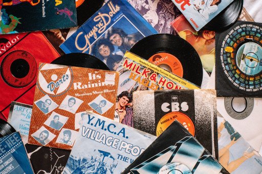 Uncover the Ultimate Collection: Your Guide to Buying Vinyl LPs Online